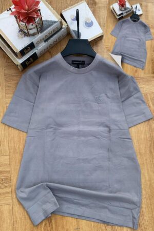 HIGH QUALITY COLLAR-NECK ​