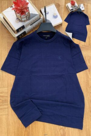 HIGH QUALITY COLLAR-NECK ​